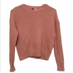 Coral Pink Cropped Sweater from H&M